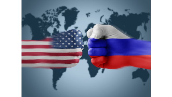 USA kontra Rosja – kto na tym traci?