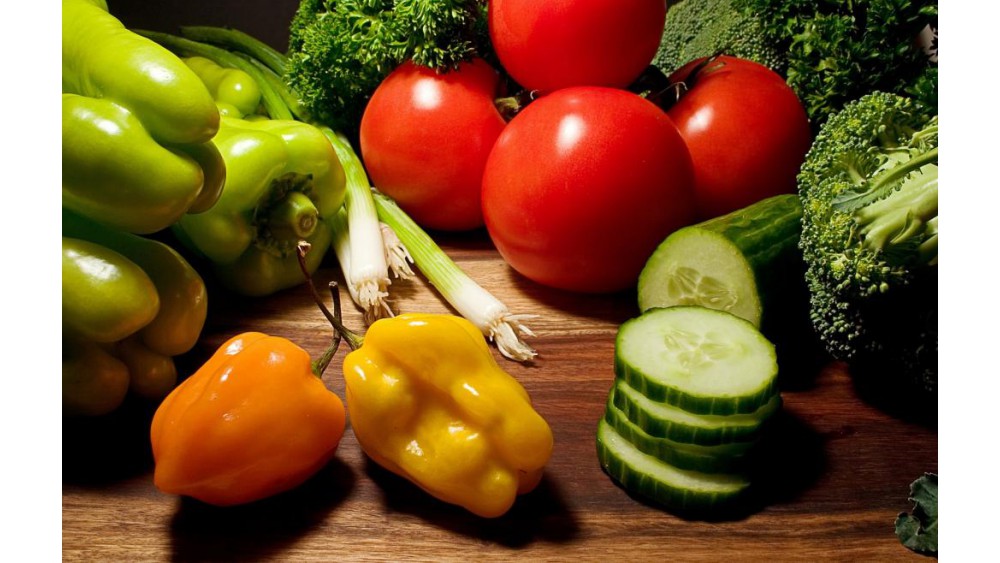 Jak prawidłowo myć warzywa i owoce?