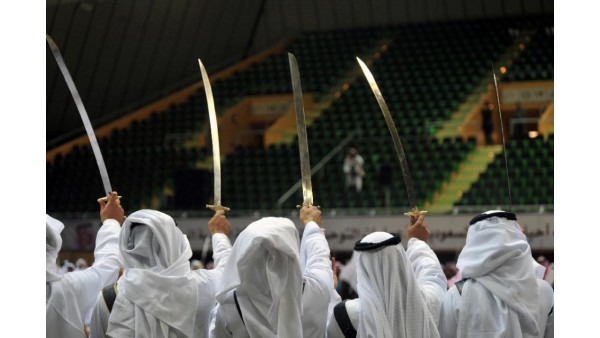 Arabia Saudyjska poszukuje pracowników. Łatwa praca dla szablistów.