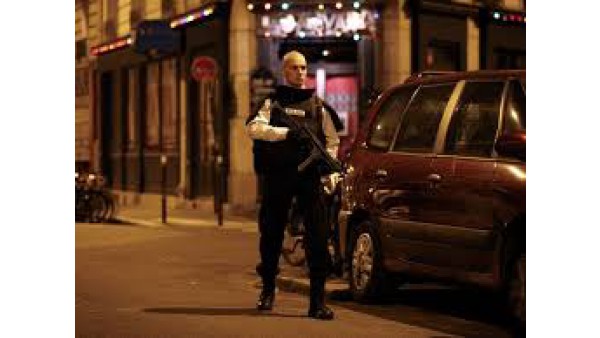 Demokracja przepłynęła Atlantyk - 158 osób zabito w Paryżu