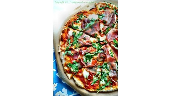 A jakiego koloru jest mięso na waszej pizzy?