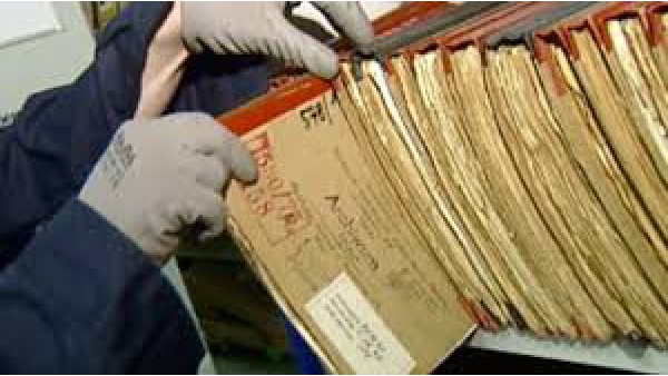 IPN – śmierdzące archiwa 