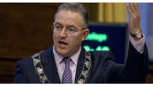 Burmistrz Rotterdamu do muzułmanów: „możecie wypierdalać”