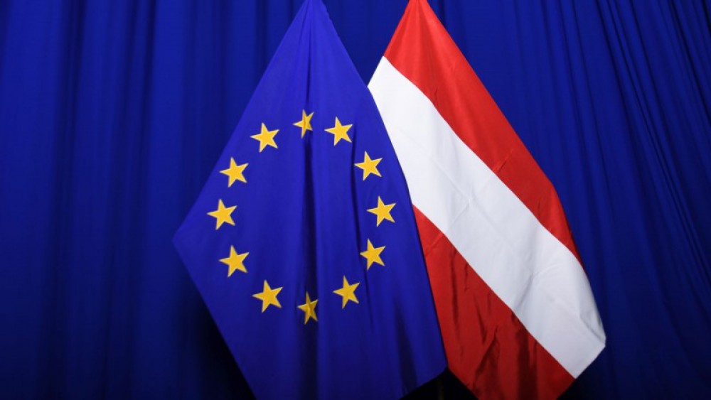 Unijna prezydencja: pożegnanie Sofii, przywitanie Wiednia – a w tle „wojna” z USA