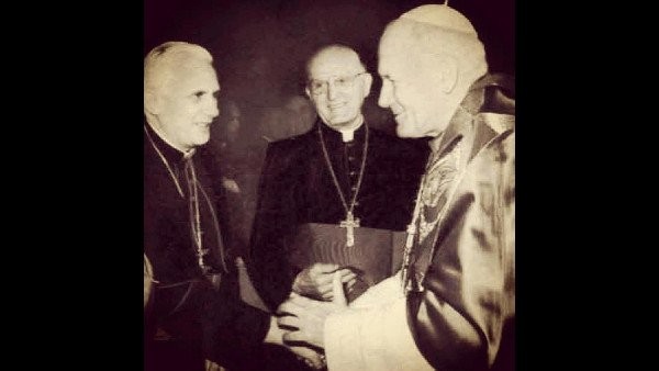Cień Jana Pawła II nad Watykanem