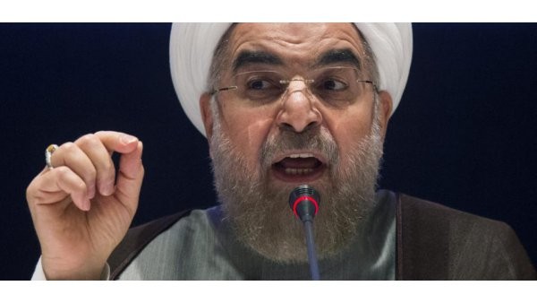 Iran grozi zemstą za spadek cen ropy.