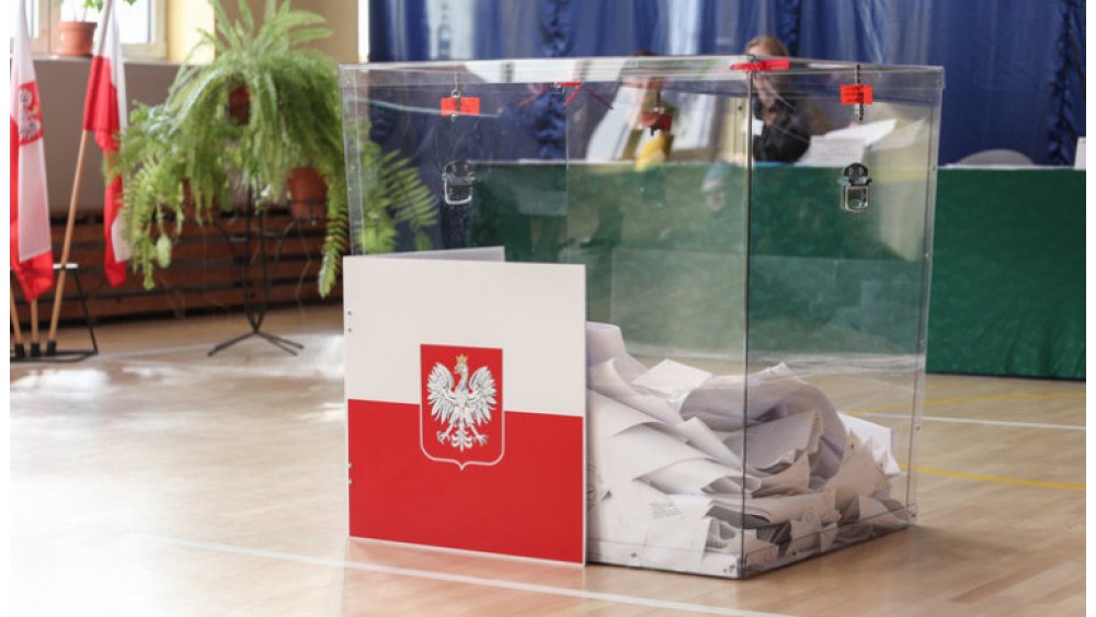 Prawica pójdzie do wyborów zjednoczona - a opozycja podzielona 